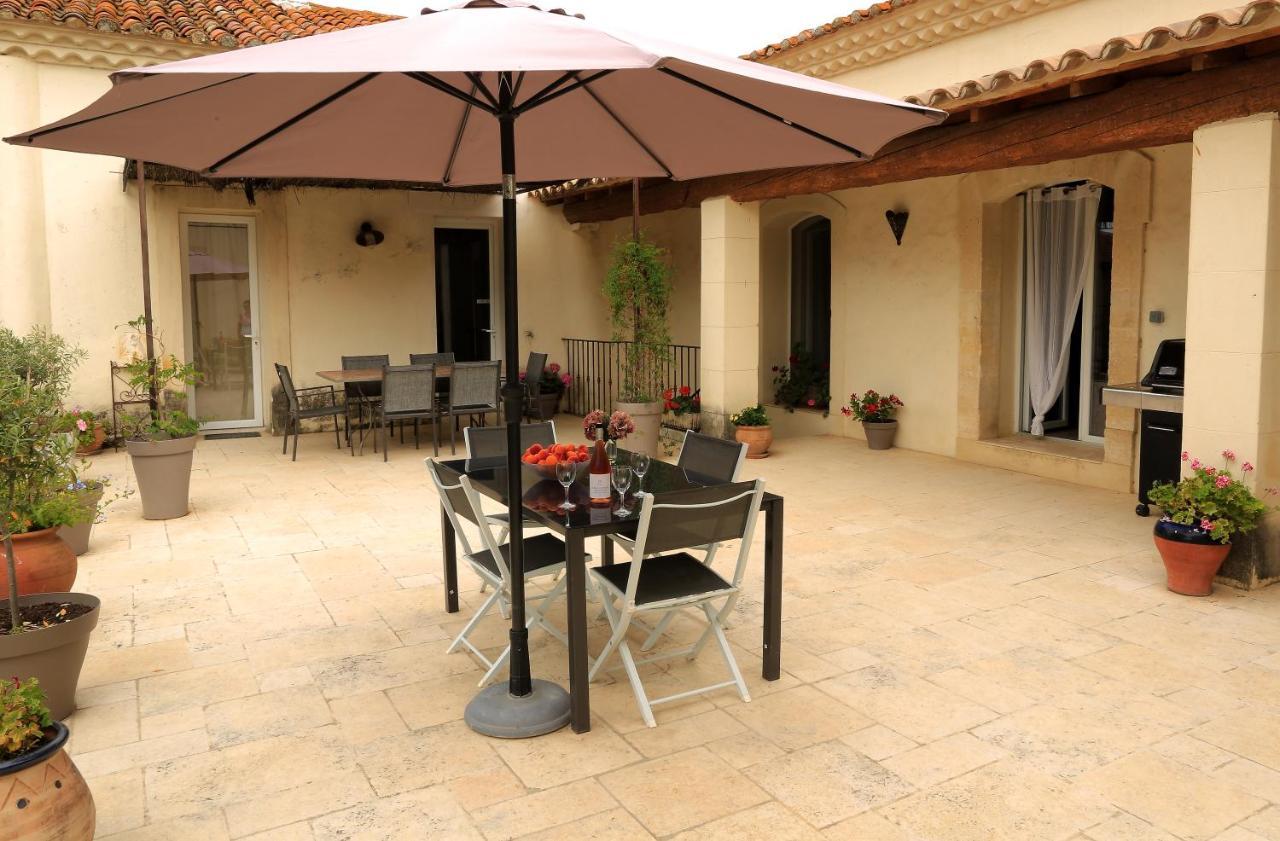 Bed and Breakfast Mas D'Auzieres Saint-Gilles  Zewnętrze zdjęcie